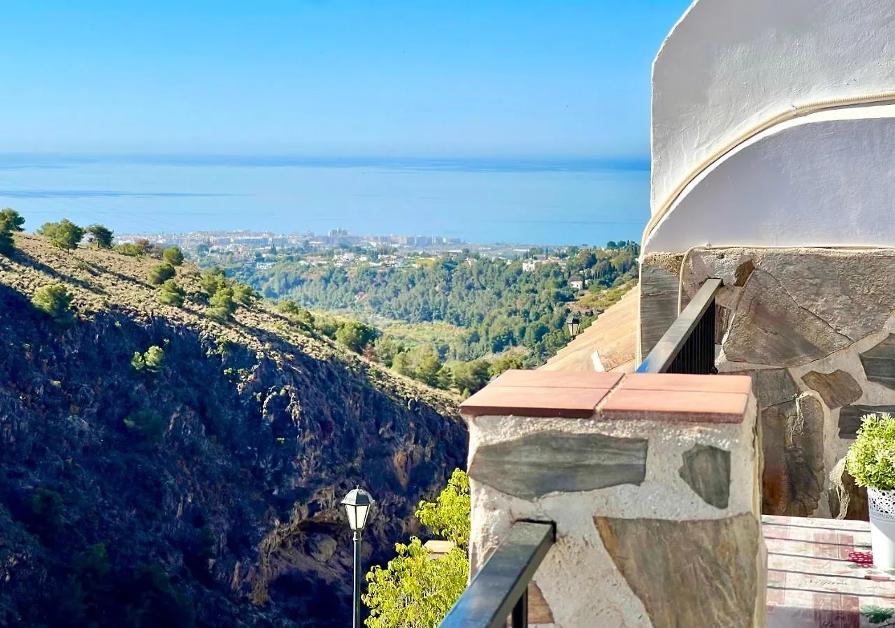 Apartamentos Axarquia , Frigiliana, Terraza Privada Con Vistas A La Montana Rio Y Al Mar Spanien