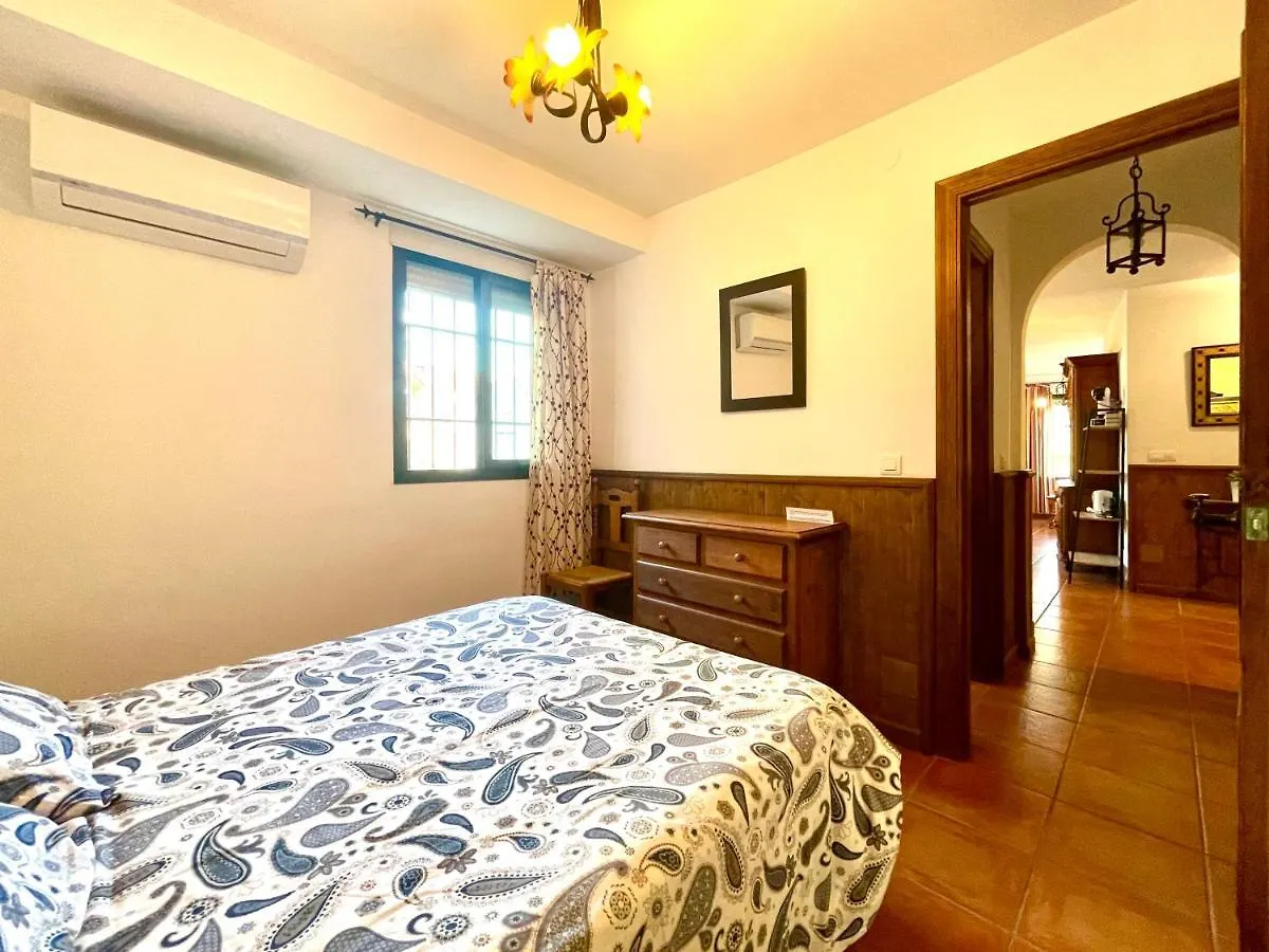 Apartamentos Axarquia 1, terraza privada con vistas a la montaña rio y al mar Frigiliana 0*,  España